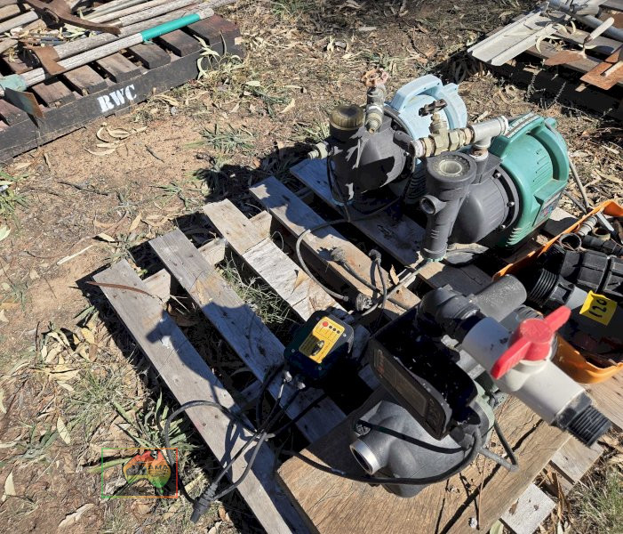 3x Water Pumps on Pallet - photo 2