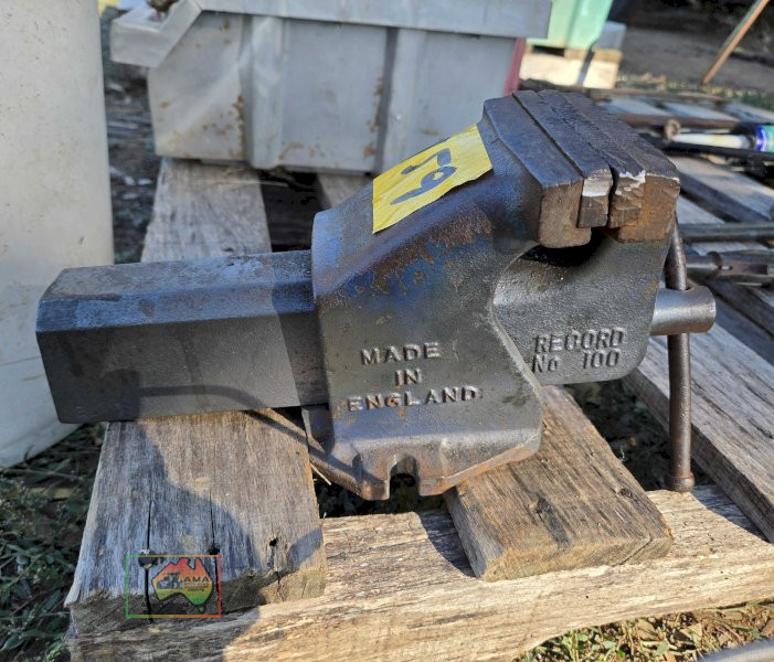 Record 100, Bench Vise