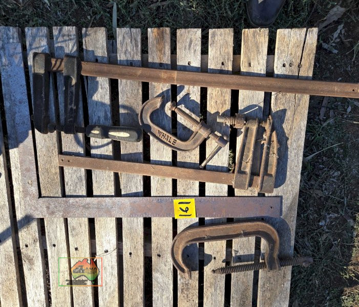 4x Clamps & Builders Square
