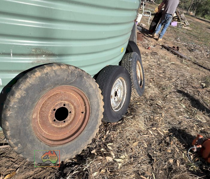 Variety of 5 Trailer Wheels - photo 4