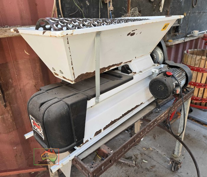 Electric Griffo Wine Grape Crusher - photo 2