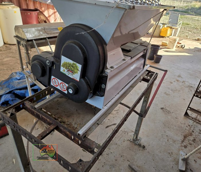 Electric Griffo Wine Grape Crusher - photo 5