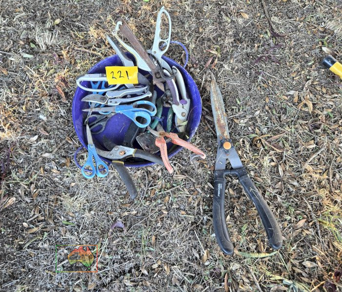 Gardening Secateurs & Scissors