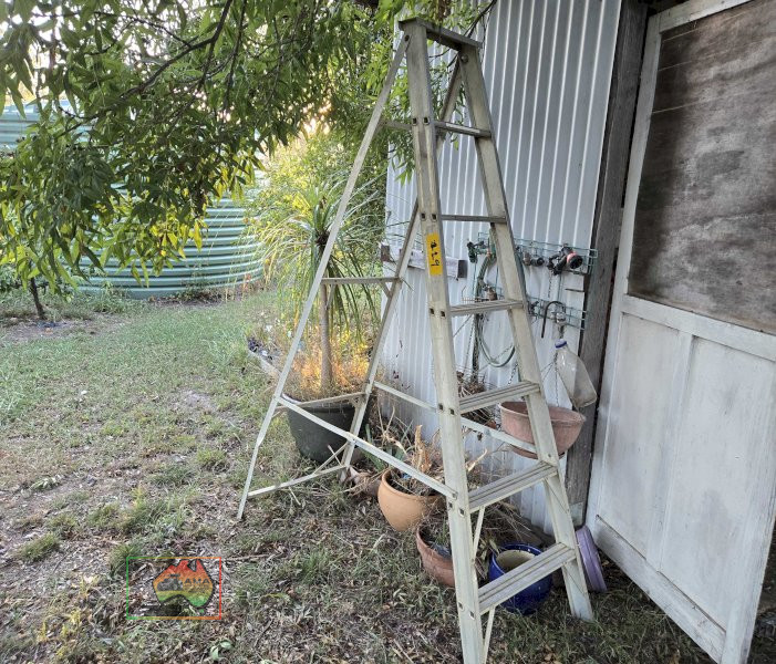 7ft Aluminium Step Ladder