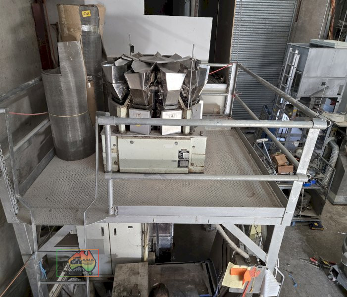 H/duty Solid Steel Mezzanine Platform on Castor Wheels - photo 3