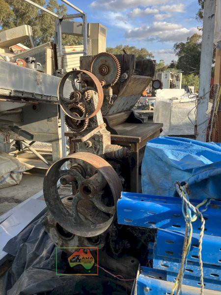 Antique H/duty Flour Mill