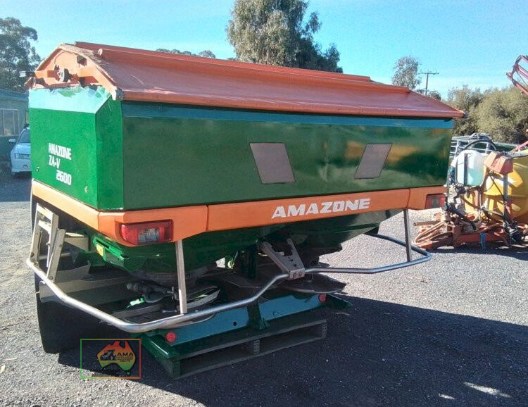 Amazone ZA-V 2600 3PL Super Spreader - photo 3
