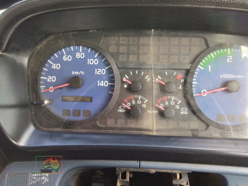 2006 Hino FC4J mini mix truck - photo 10