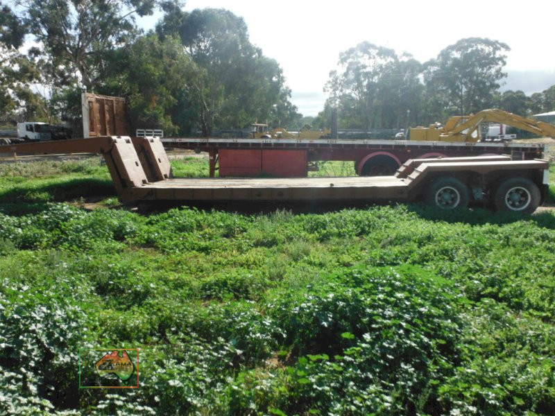 Drop front low loader - photo 3