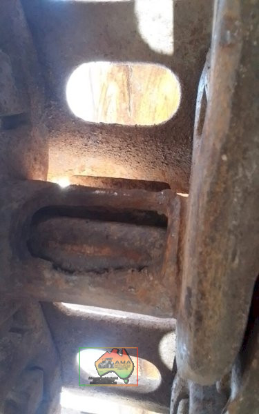 Samsung SE210LC-2 Excavator - photo 8