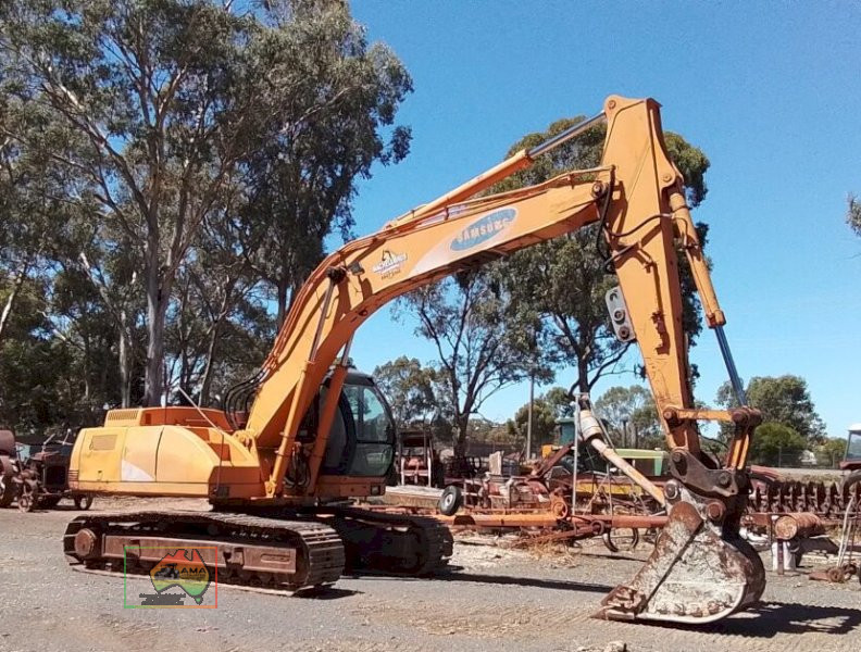 Samsung SE210LC-2 Excavator - photo 2