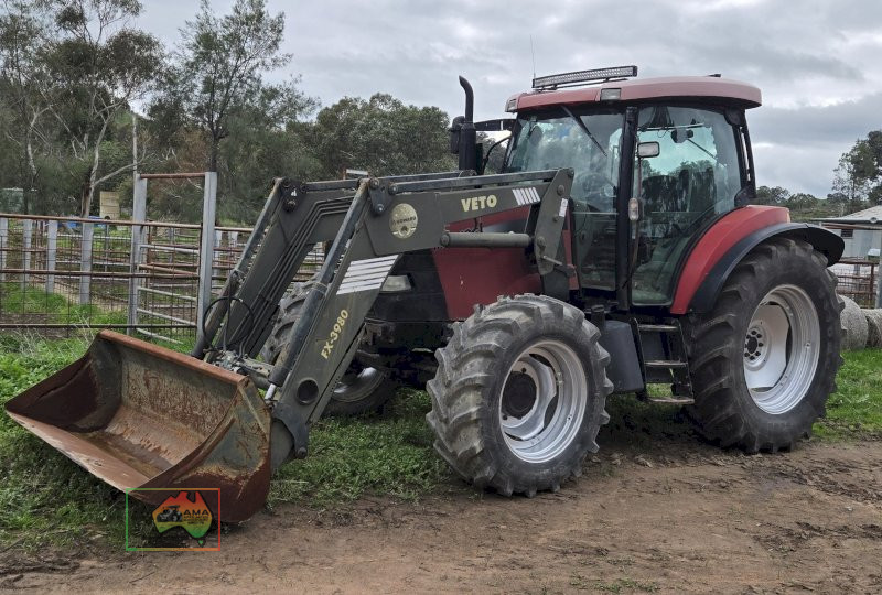2004 CASE MXU 125 FWA TRACTOR (Serial No. ACP212682) - photo 2