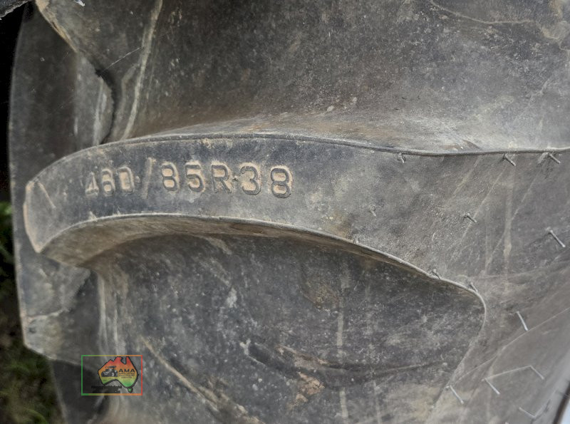 2004 CASE MXU 125 FWA TRACTOR (Serial No. ACP212682) - photo 19