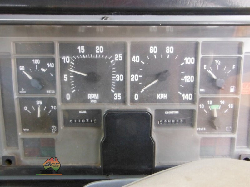 2005 Iveco Acco 2350 Beavertail Tray - photo 14