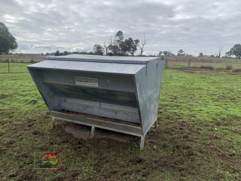 Paton Lick Feeder (No.1) - photo 2