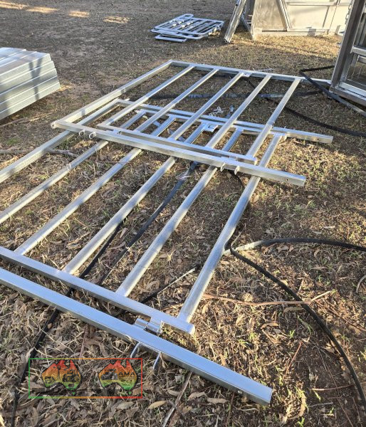 New Horse/Cattle Yard Gates - photo 3