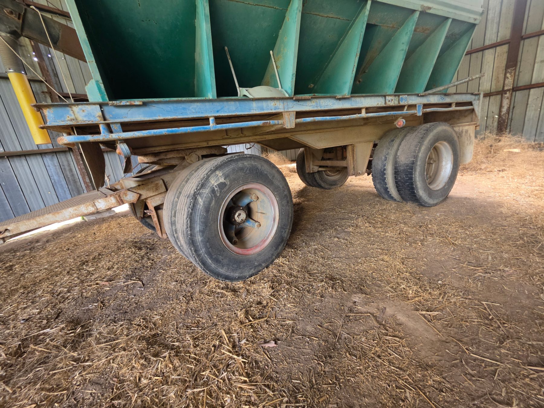 Used - 14ft Dog Trailer - photo 1