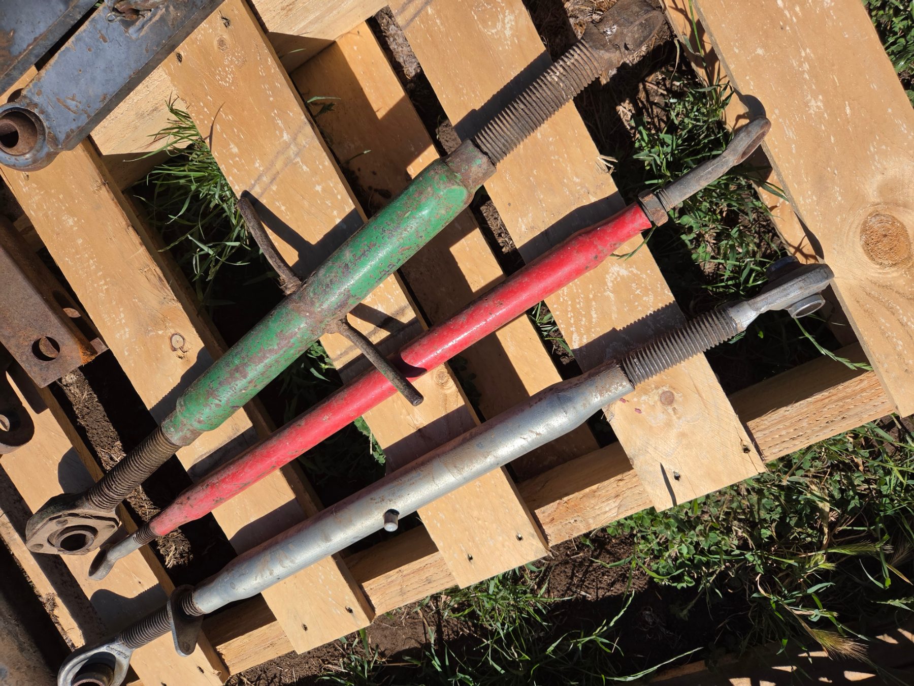 Used - 3x Tractor Linkage Arms - photo 2