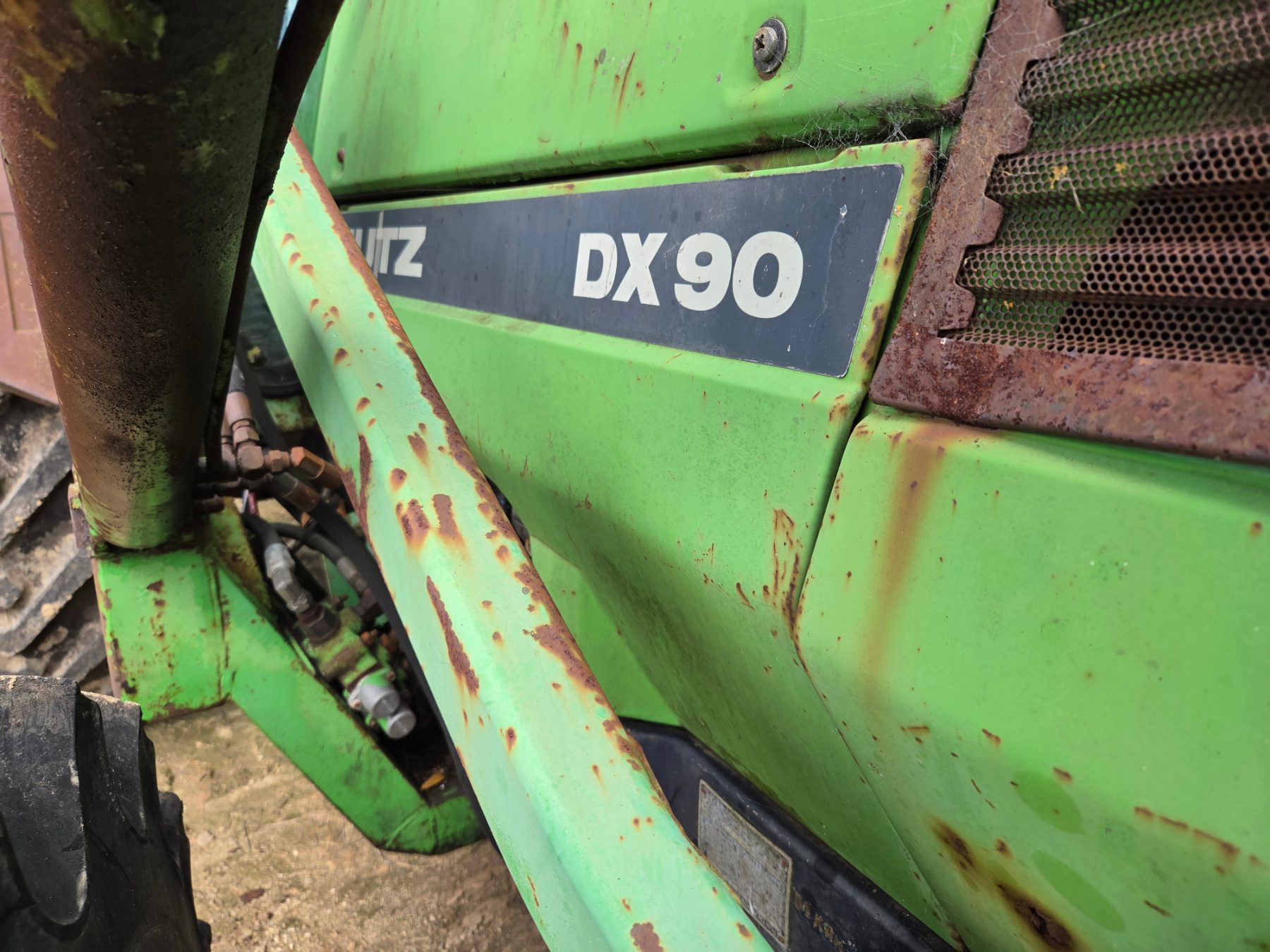 Deutz DX90 FEL Tractor - photo 4