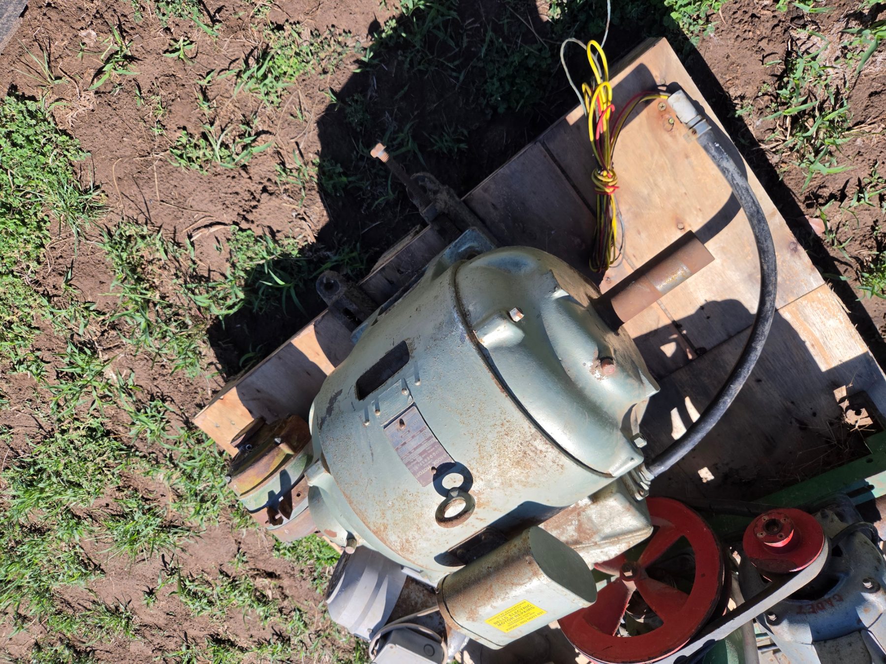 Used - 240/480v H/duty Industrial 5 Hp Elec. Mtr. - photo 2