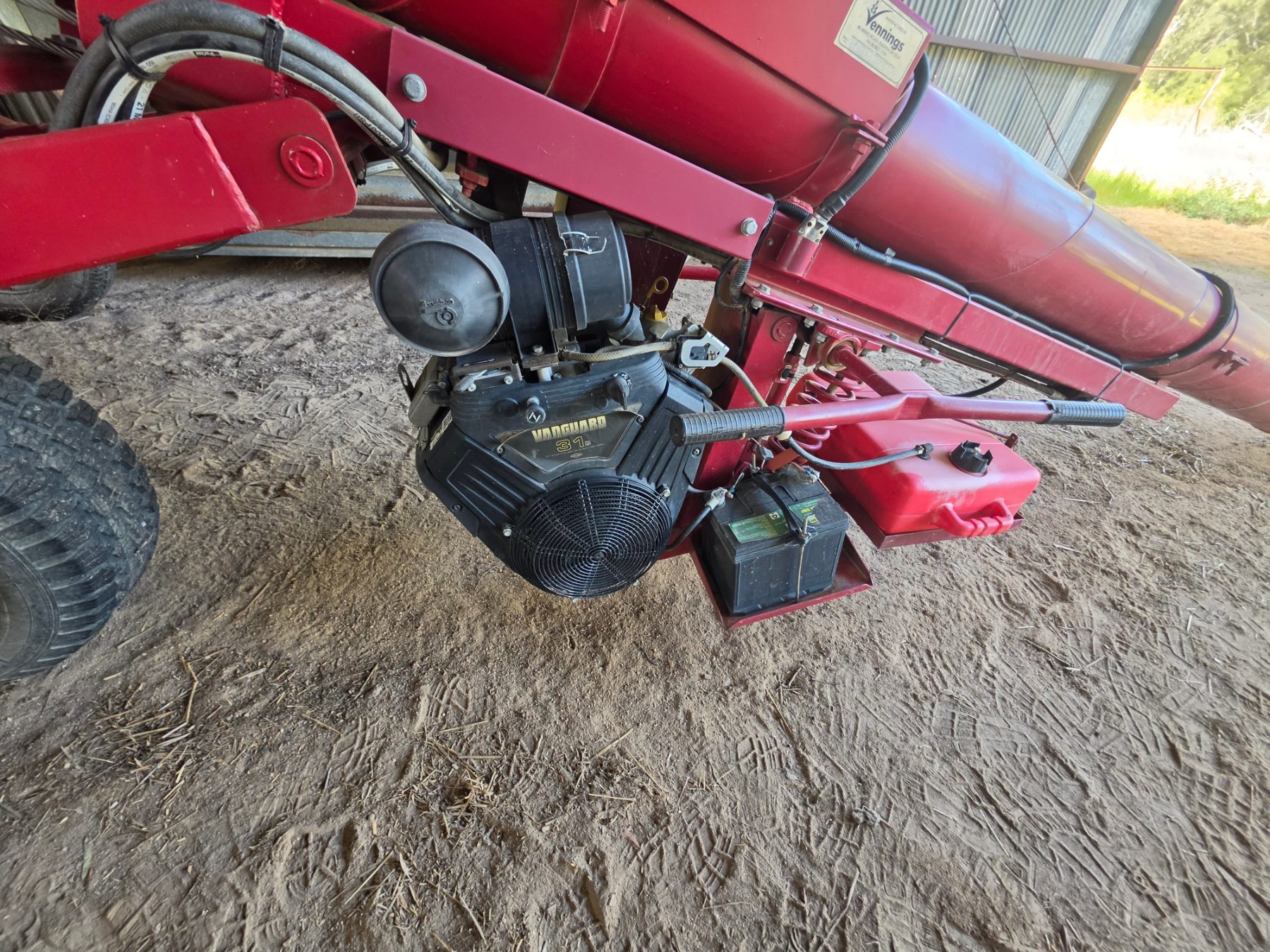 Used - 2022 Vennings 9x35 Auger - photo 6