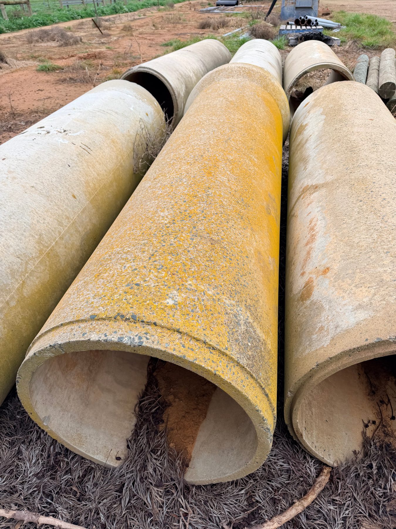 3 of 600mm concrete pipes - photo 3