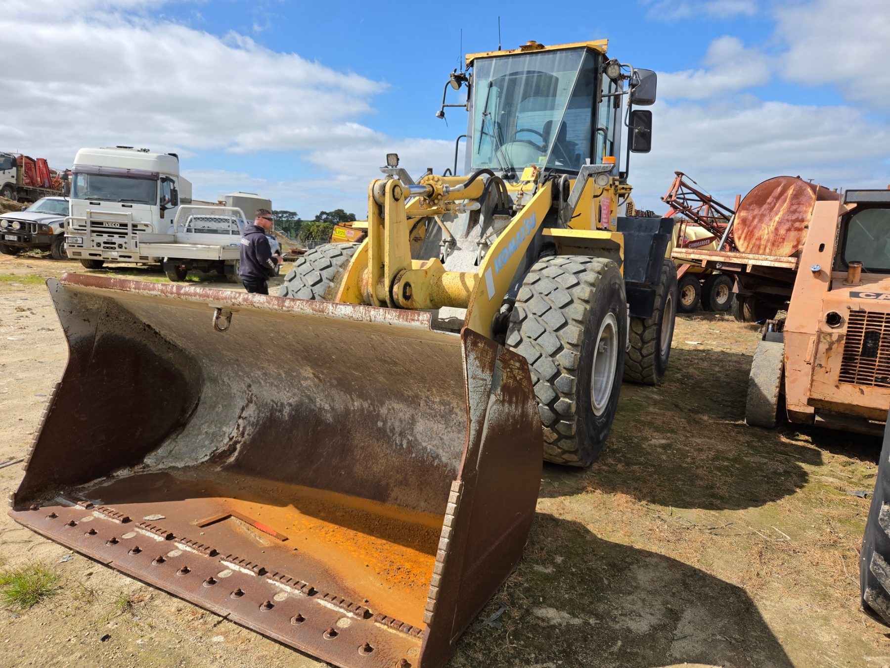 Komatsu WA-250 Industrial Loader - photo 2