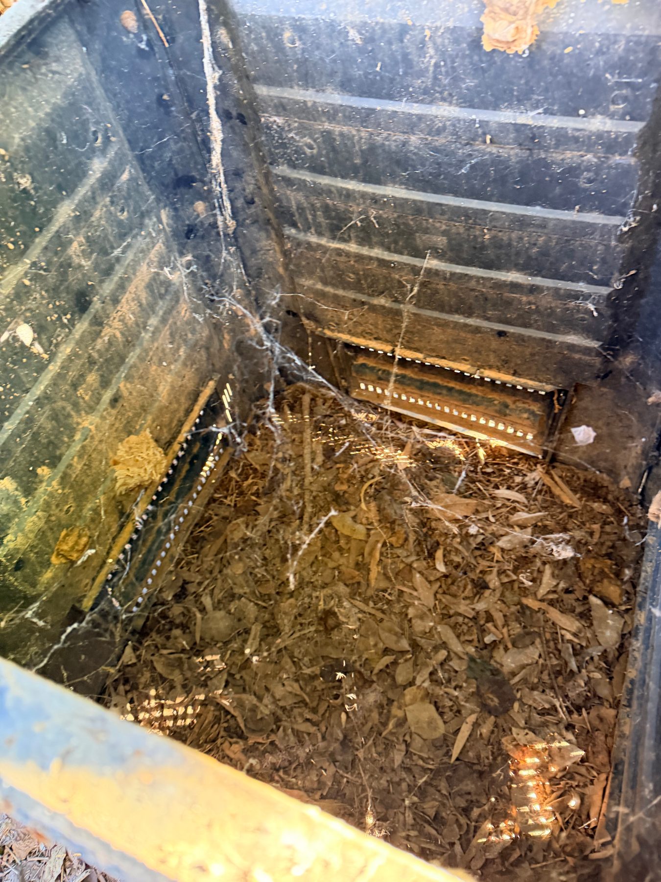 Gardenwise compost unit - photo 2