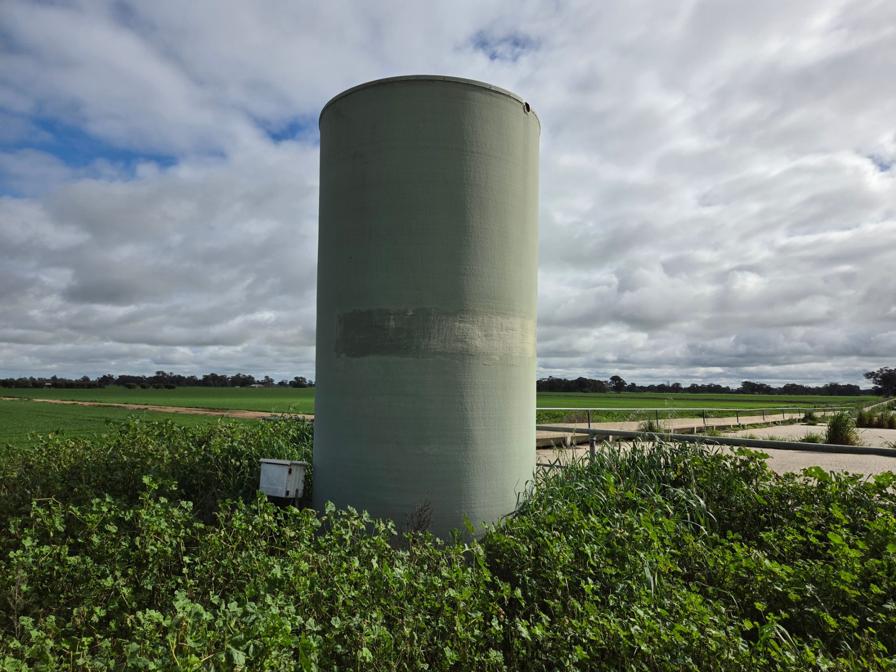 Fibreglass Dairy Flood Wash Tank (2) - photo 1
