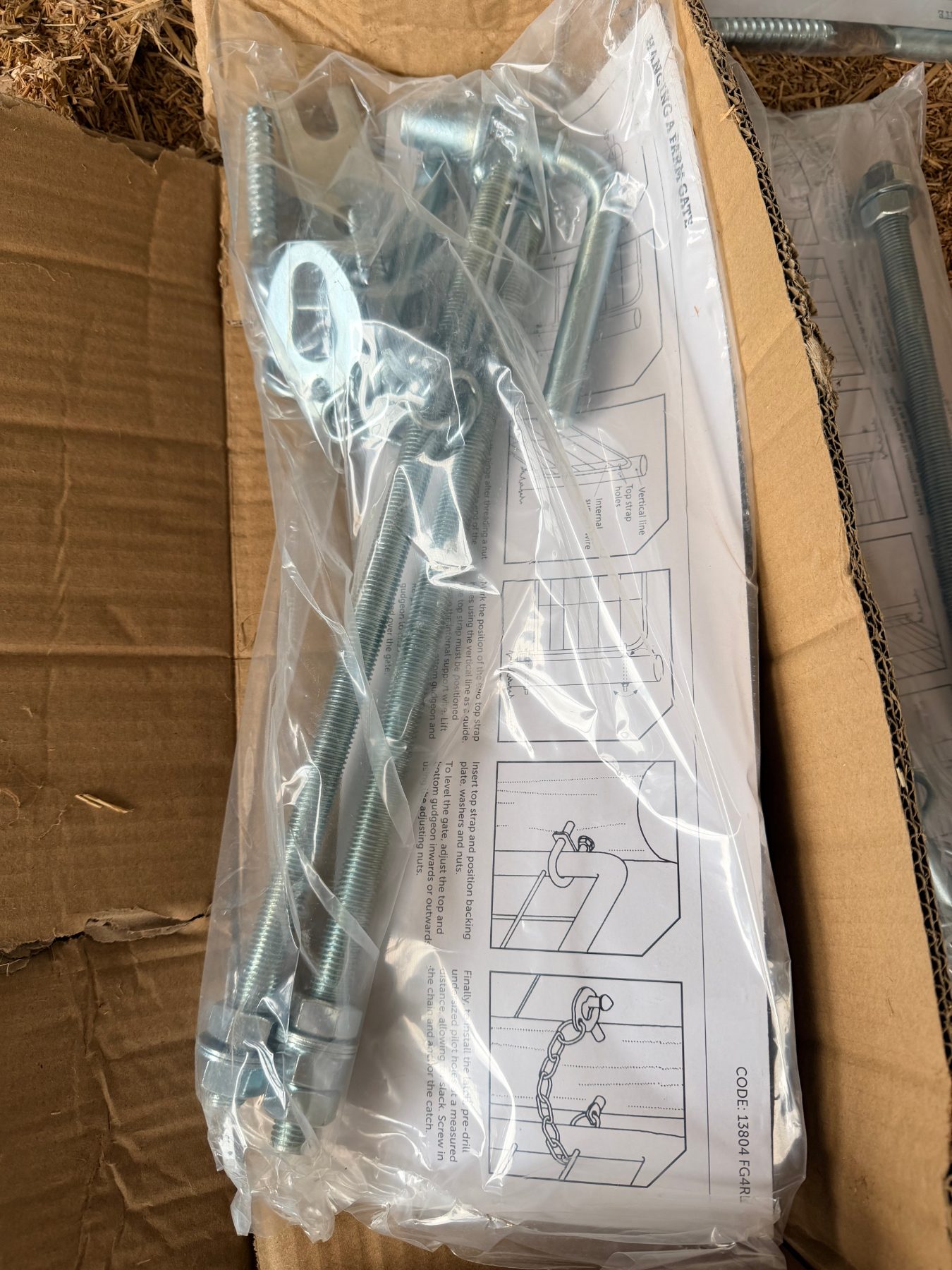 4 boxes (20 fittings) of brand new Whites Rural Gate Fitting kits - photo 1