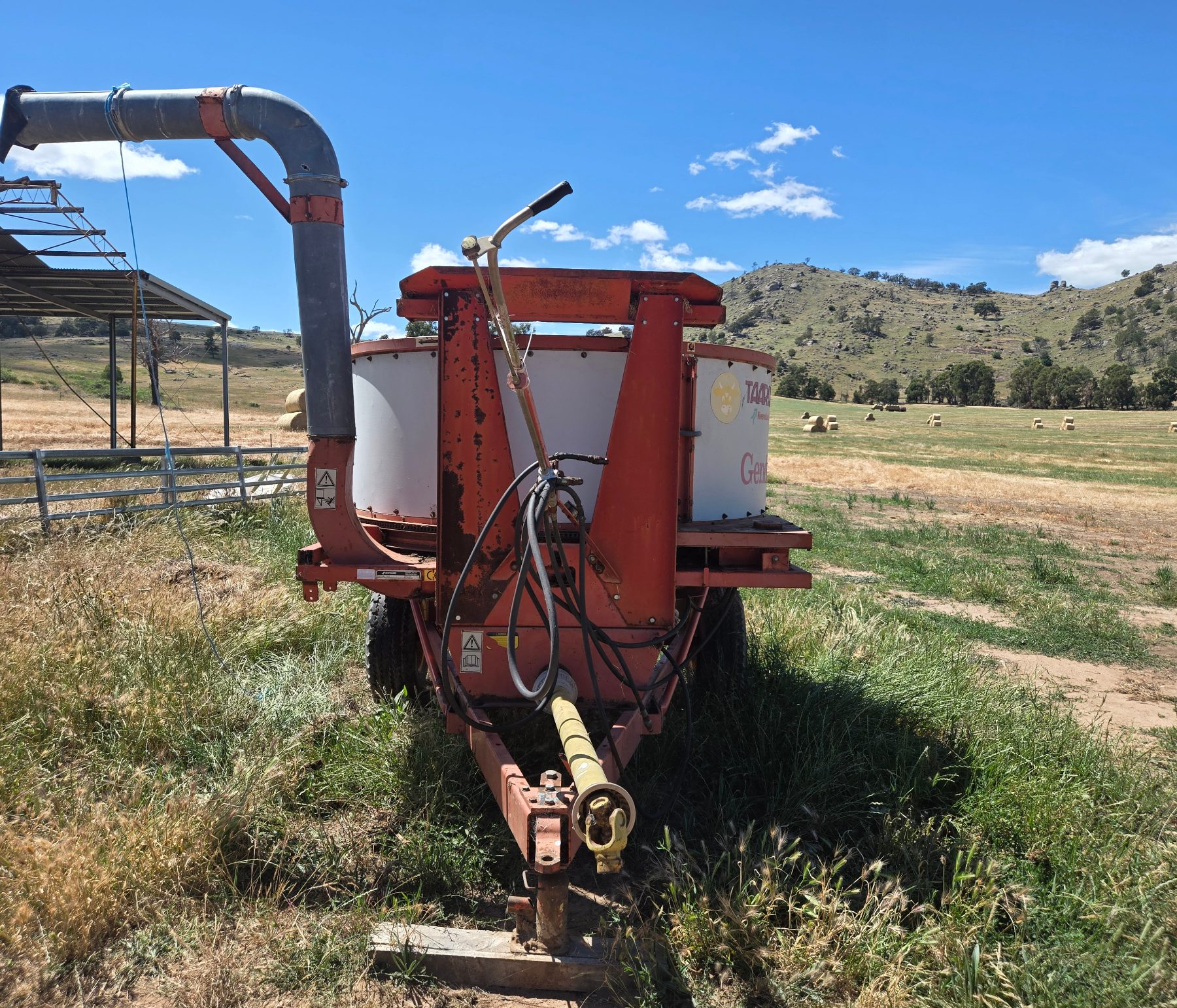 Used - Kverneland Rotary Hay Shredder - photo 7