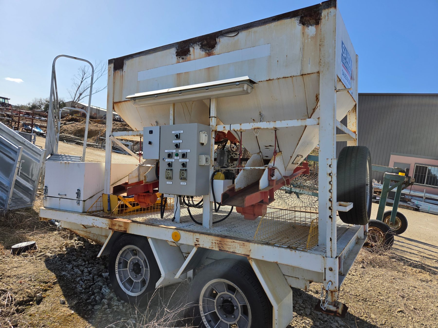 SES Sandbagging Trailer - photo 5