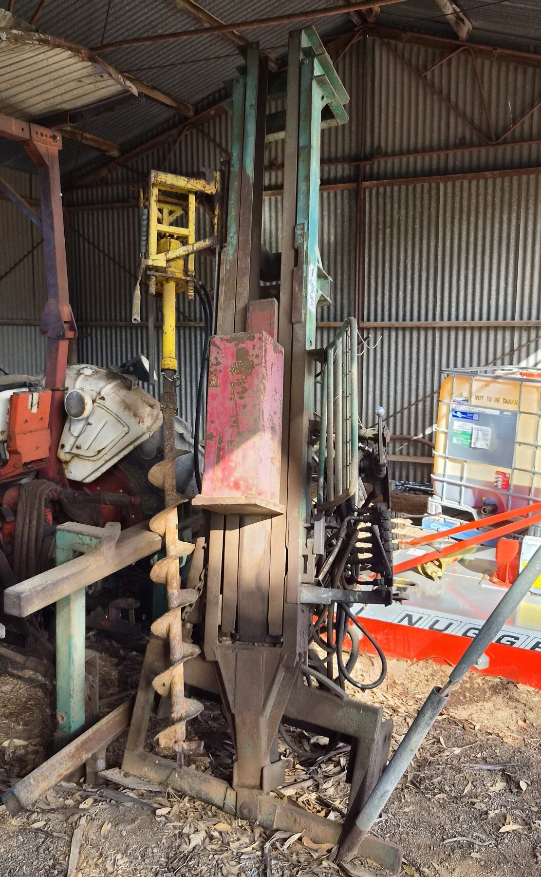 Munro Post Rammer with Side Shift - photo 2