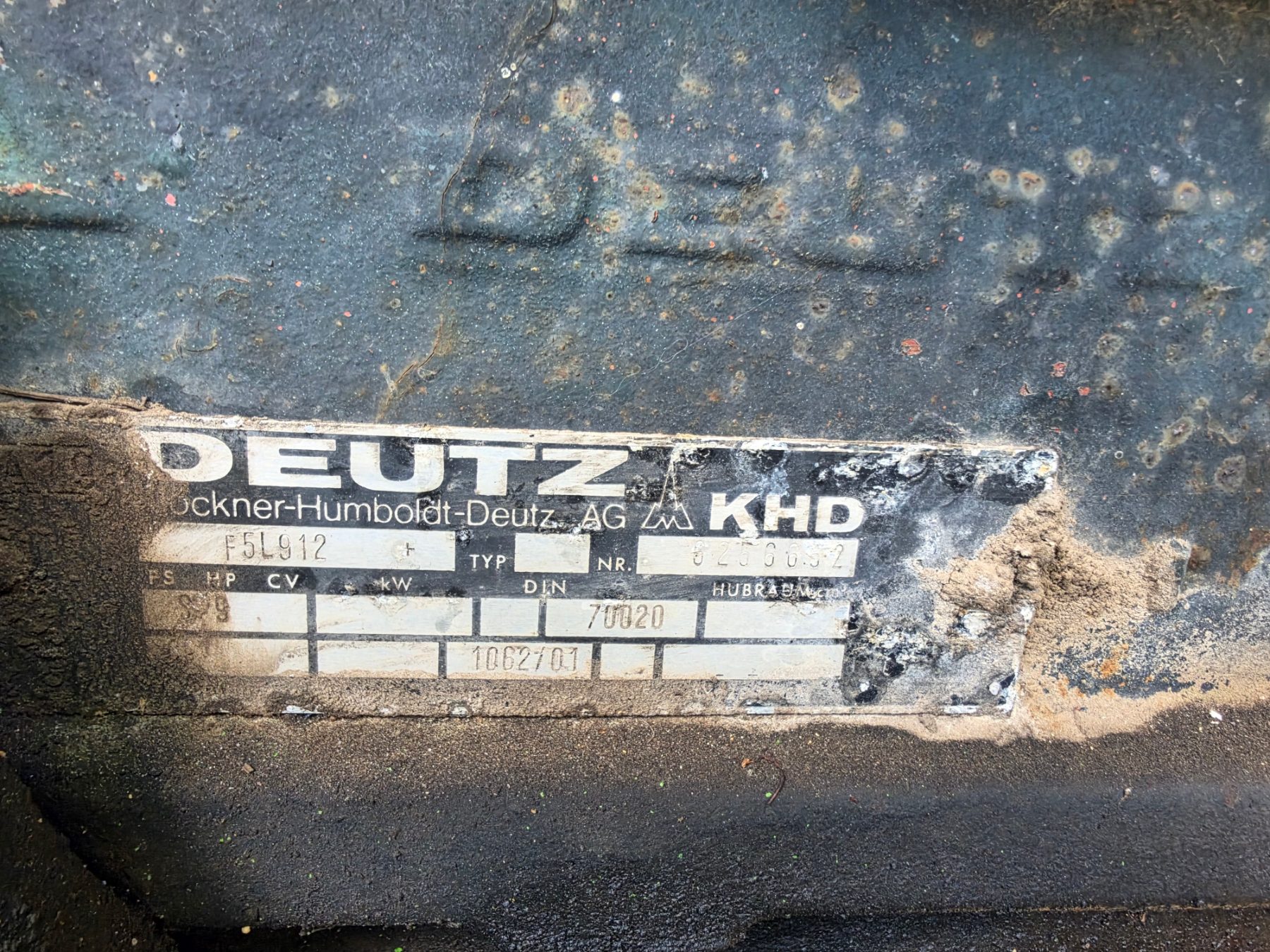 Deutz DX90 FEL Tractor - photo 10