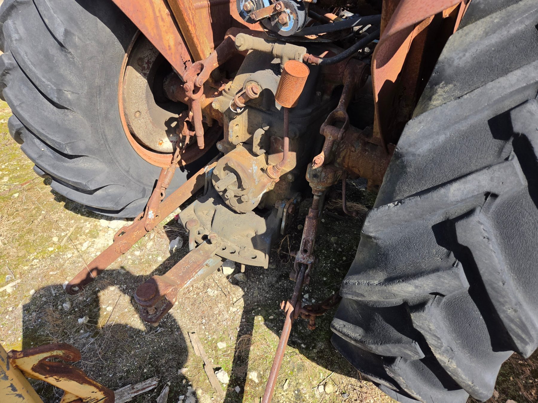 Fordson Major Tractor with FEL - photo 7