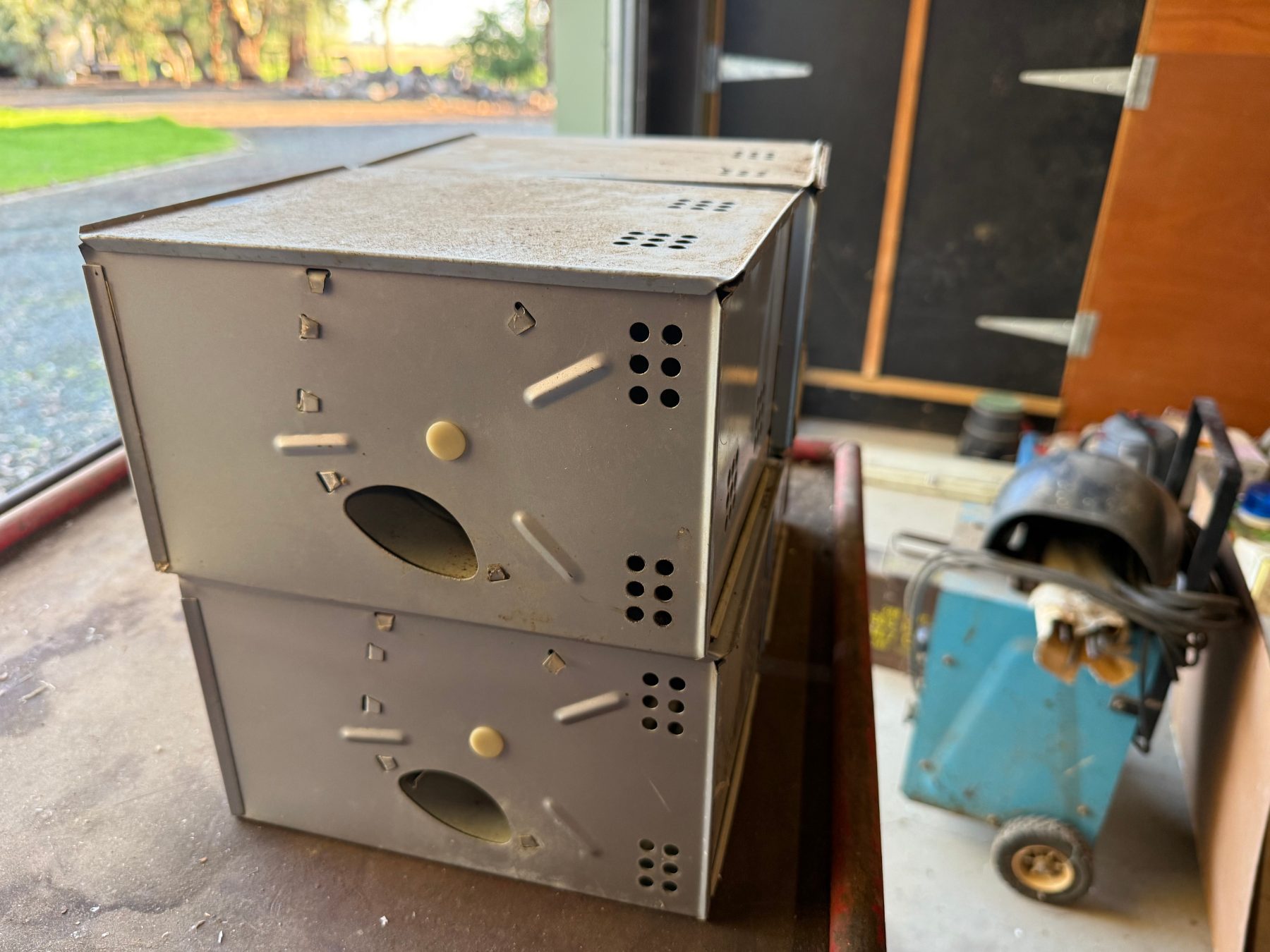 4 x rat traps