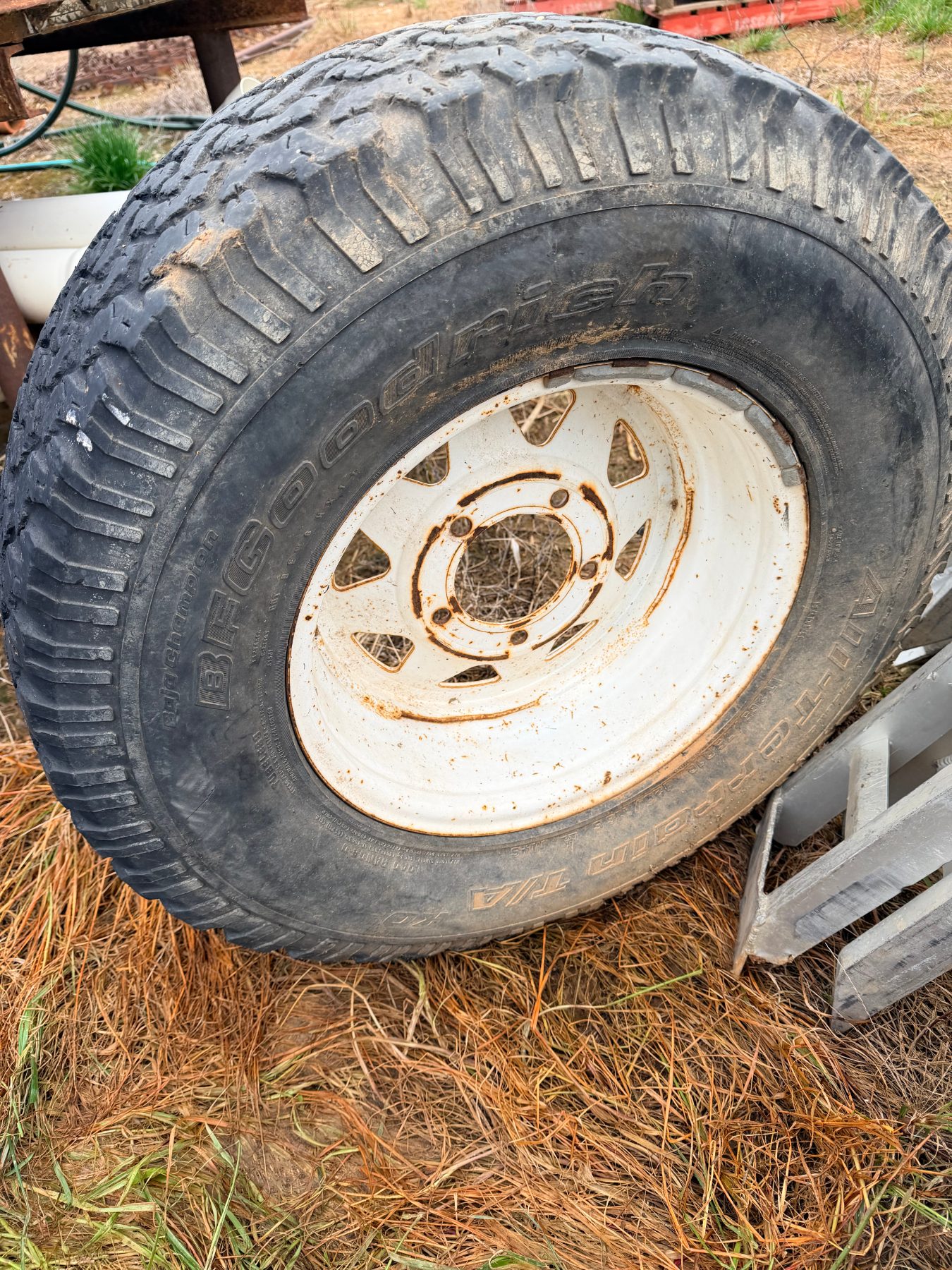 BF Goodrich tyre and Sunraysia rim - photo 2