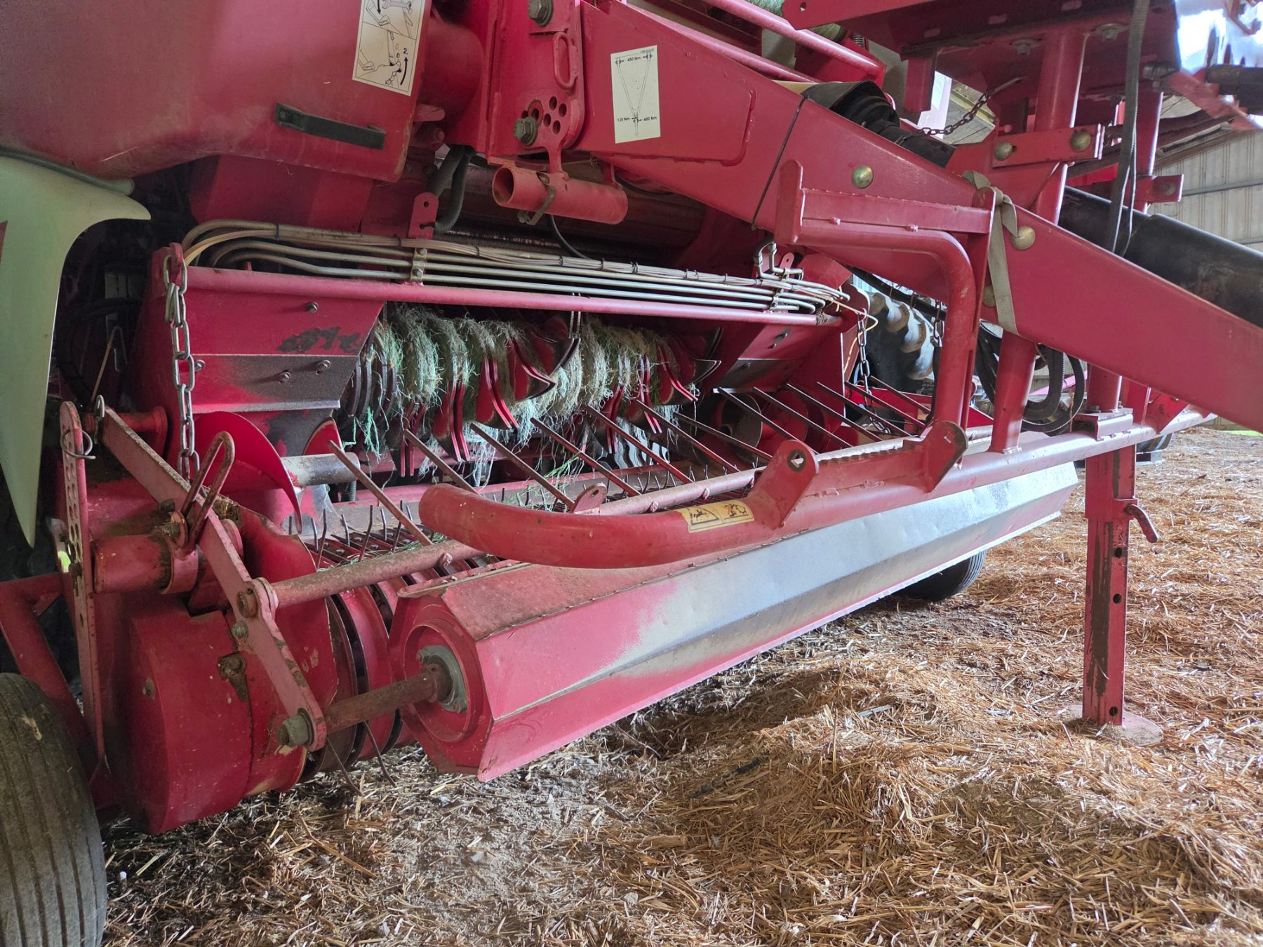 Lely Welger RP-420 'Master' Round Baler - photo 10