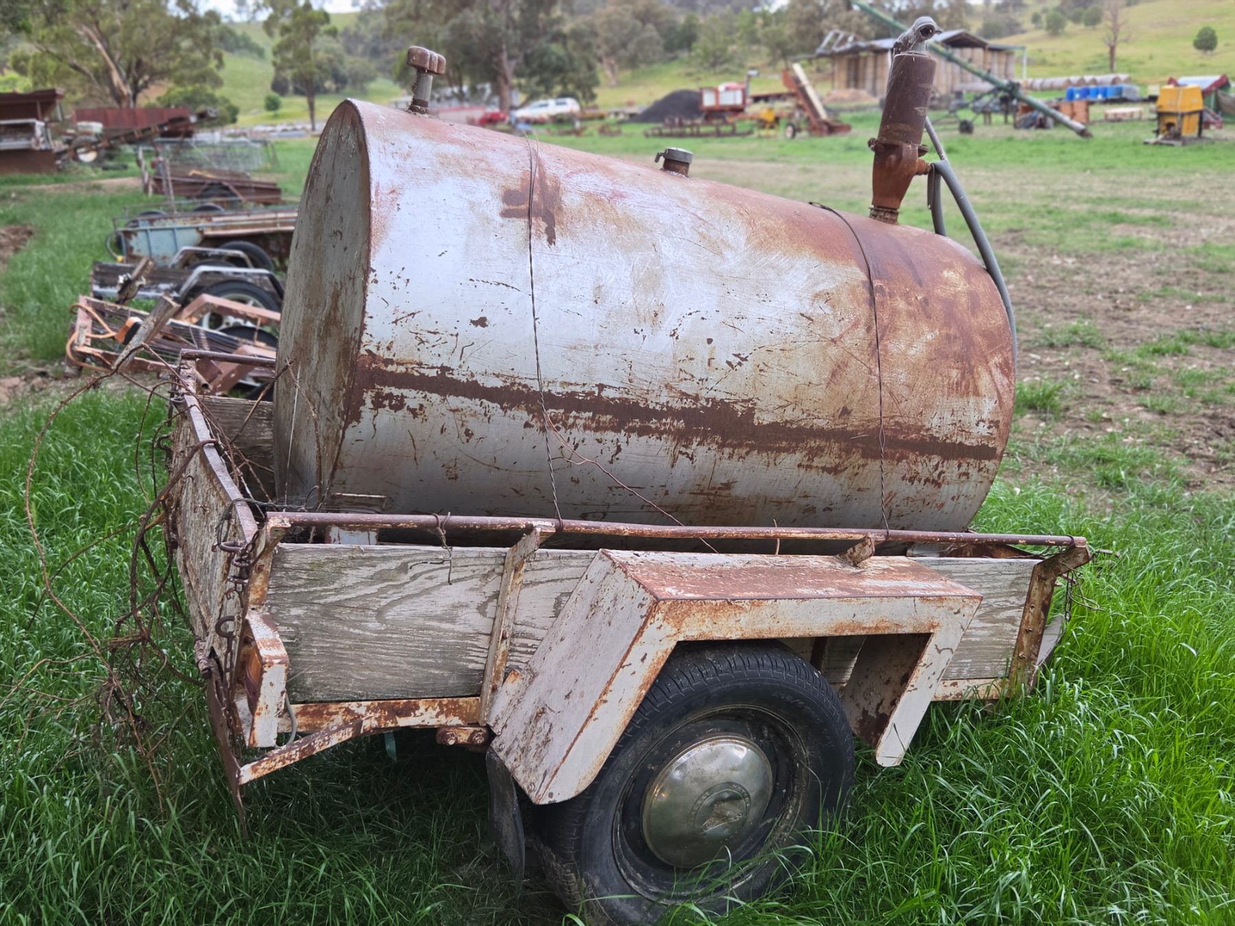 Used - Farm Diesel Bowser in Trailer - photo 4