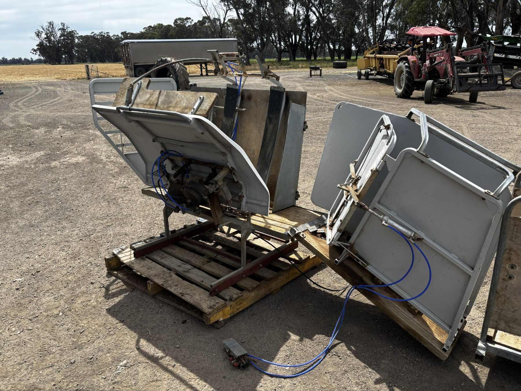 Used - Hecton Crutching Cradle - photo 4