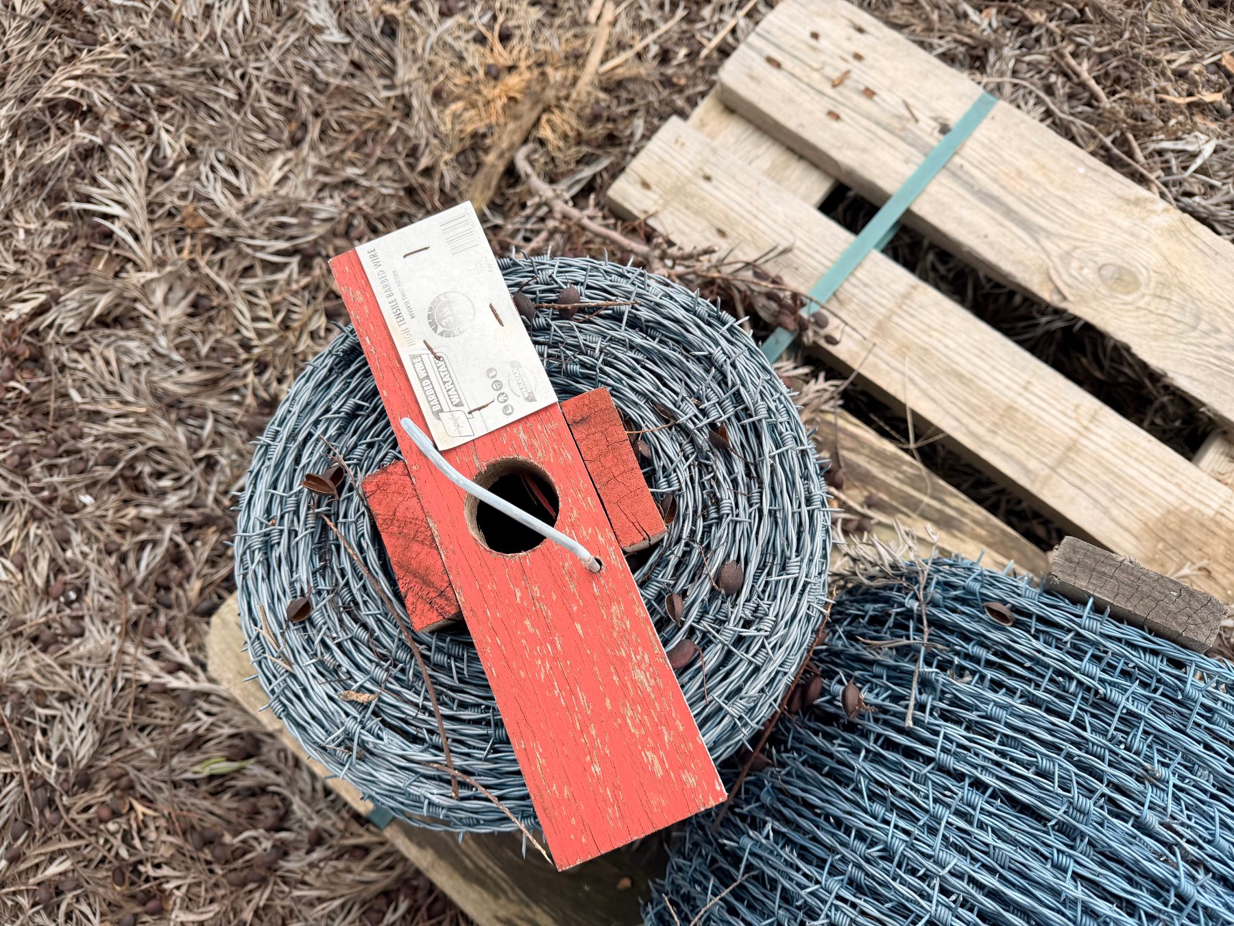 3 x new coils of high tensile barbed wire - photo 4