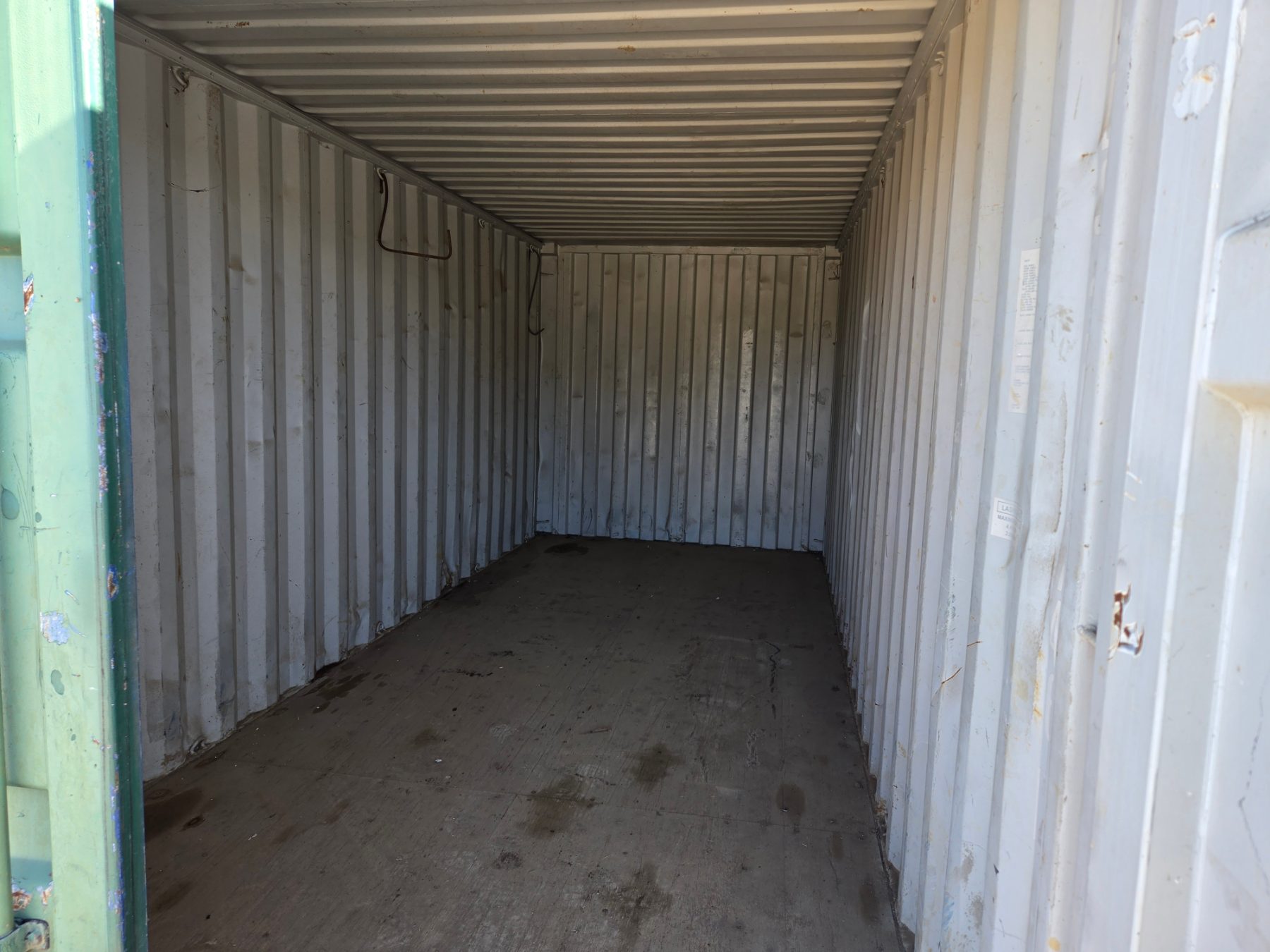 20ft Shipping Container - photo 2