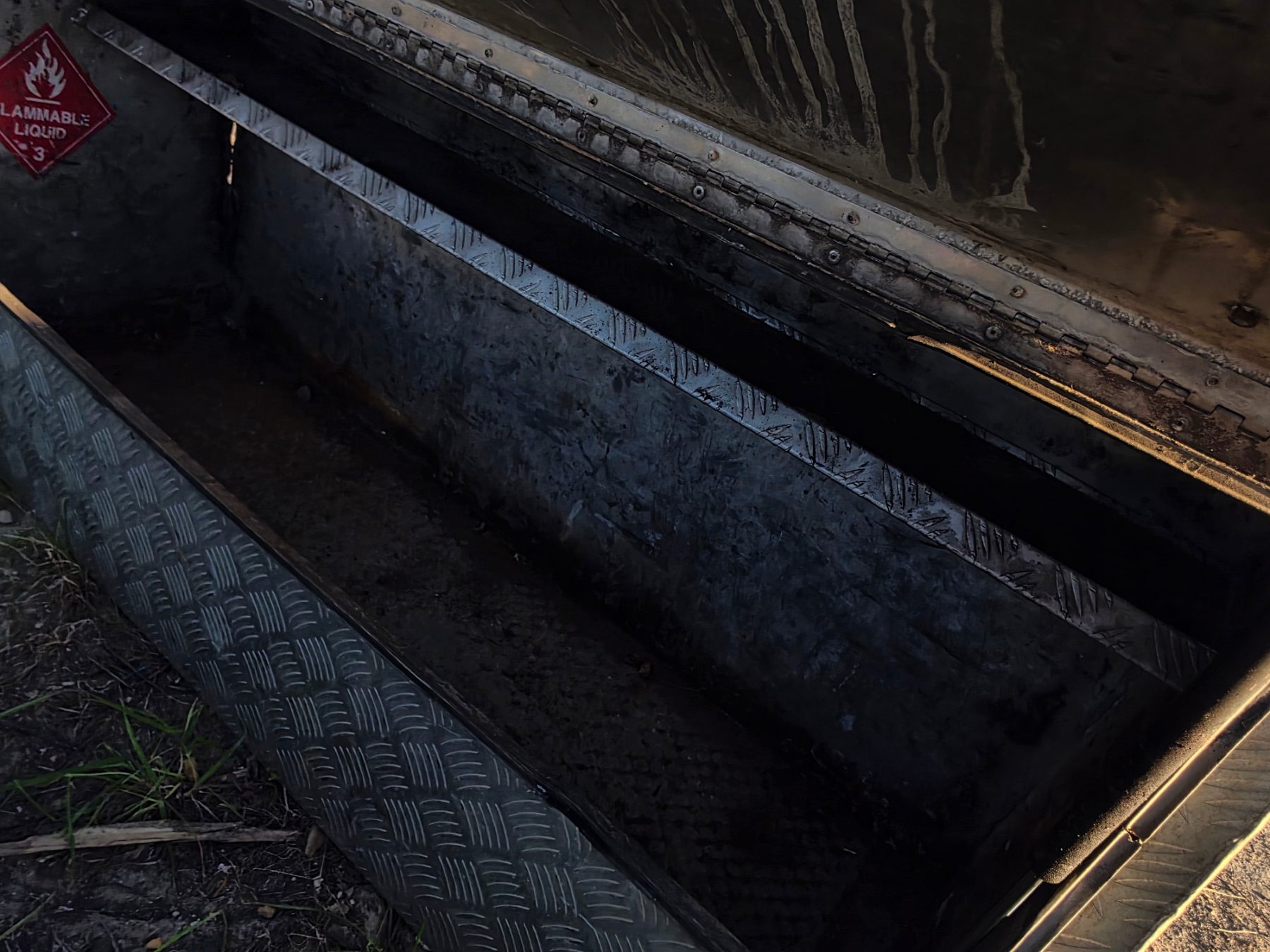 AIS Alloy Tool Box - photo 3