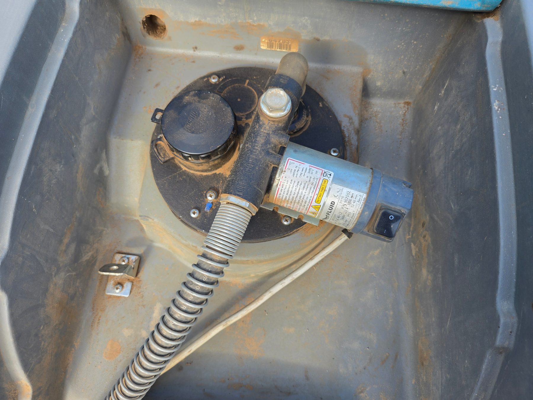 Used - Rapid Spray 600 Ltr Diesel Pod - photo 4