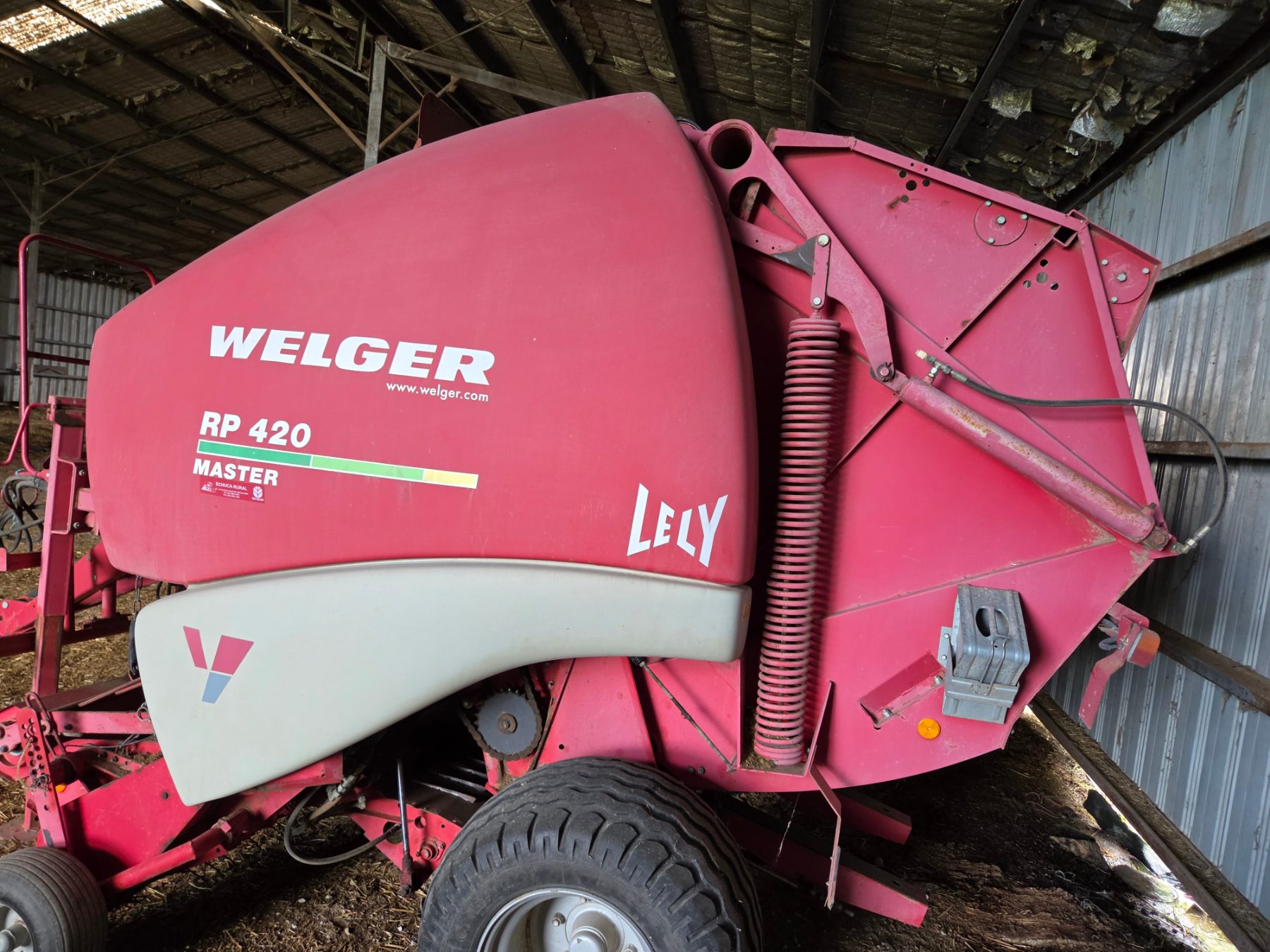 Lely Welger RP-420 'Master' Round Baler - photo 4