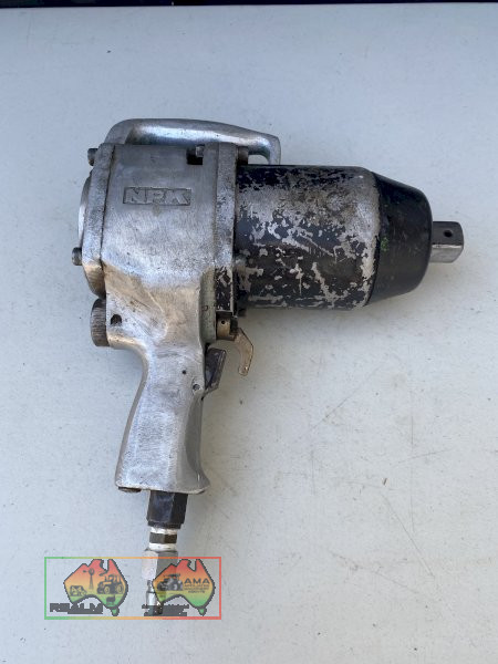 Air Rattle gun 1" Socket Drive - photo 1