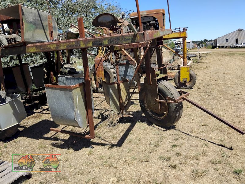 Antique Horticultural Harvester - photo 3