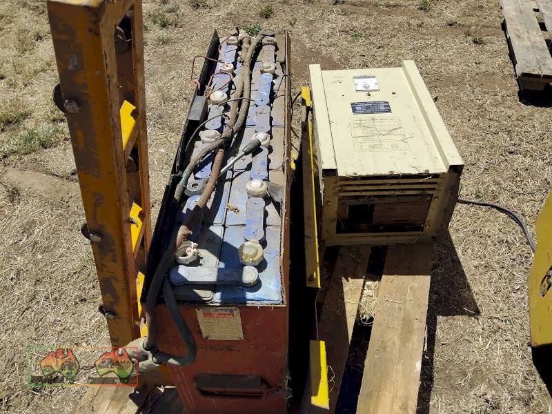NYK Electric Forklift - photo 3