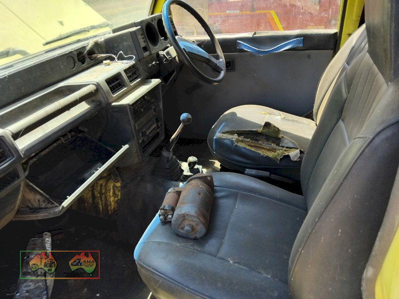 Daihatsu Rocky Ute (Choice of 2) - photo 3