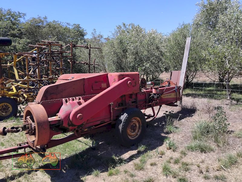 New Holland 281 Sqaure baler - photo 2